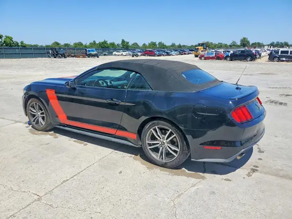 1FATP8UH1G5329655 2016 FORD MUSTANG - Image 2
