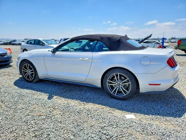1FATP8UH1H5239455 2017 FORD MUSTANG - Image 2
