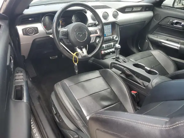 1FATP8UH1H5245126 2017 FORD MUSTANG - Image 8