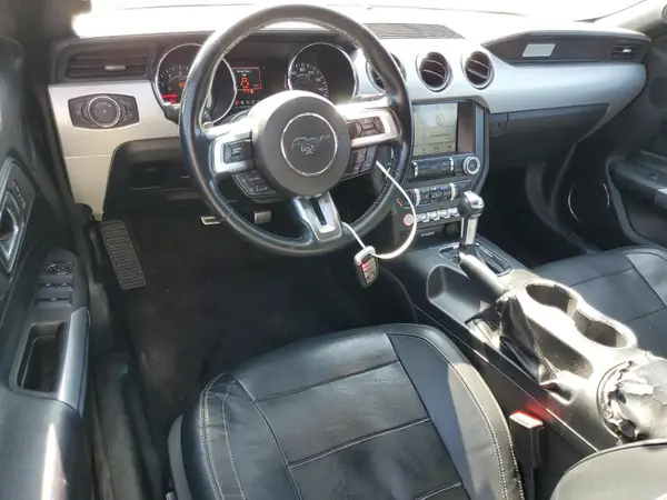 1FATP8UH1H5295704 2017 FORD MUSTANG - Image 8