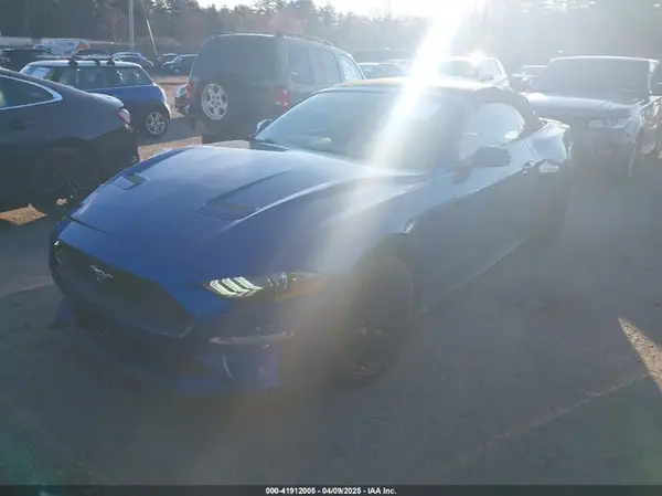 1FATP8UH1J5142908 2018 FORD MUSTANG - Image 2