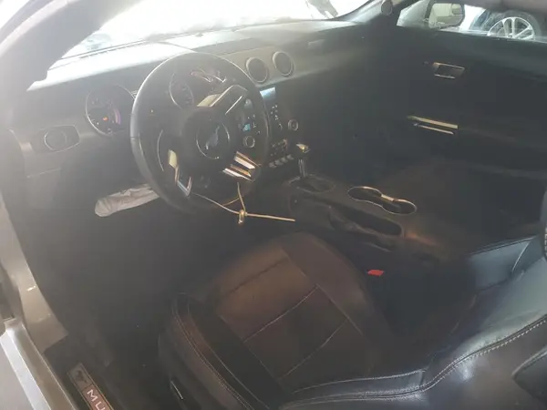 1FATP8UH1J5166349 2018 FORD MUSTANG - Image 8