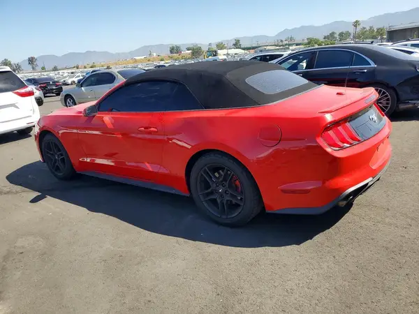 1FATP8UH1J5176976 2018 FORD MUSTANG - Image 2