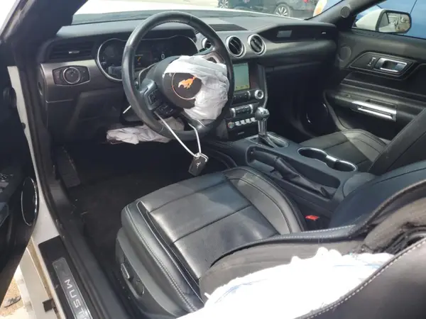1FATP8UH1J5178680 2018 FORD MUSTANG - Image 8