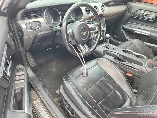 1FATP8UH1K5115659 2019 FORD MUSTANG - Image 8