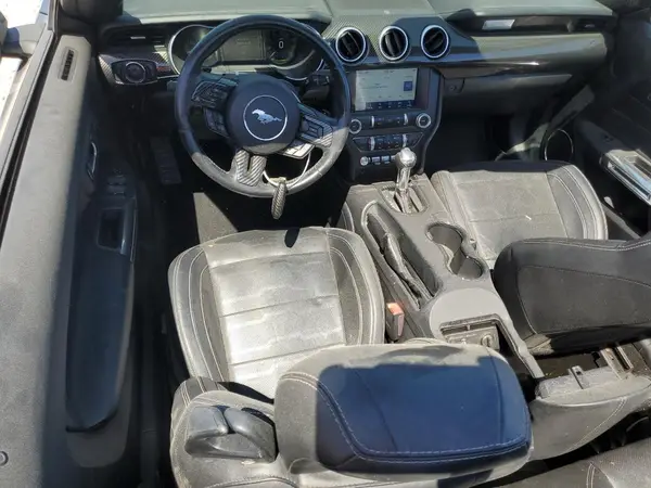 1FATP8UH1K5135944 2019 FORD MUSTANG - Image 8
