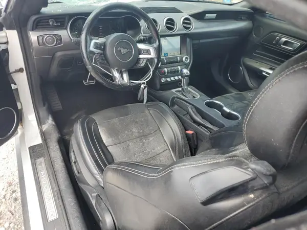 1FATP8UH1K5149956 2019 FORD MUSTANG - Image 8