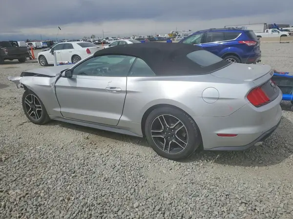 1FATP8UH1K5151433 2019 FORD MUSTANG - Image 2