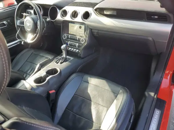1FATP8UH1K5170404 2019 FORD MUSTANG - Image 8