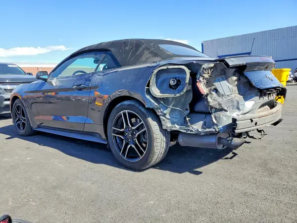 1FATP8UH1K5181578 2019 FORD MUSTANG - Image 2