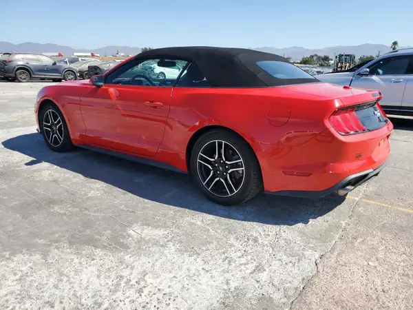 1FATP8UH1K5185839 2019 FORD MUSTANG - Image 2