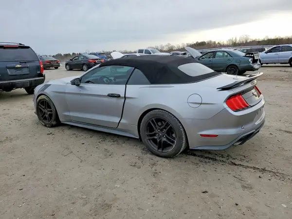 1FATP8UH1L5112827 2020 FORD MUSTANG - Image 2