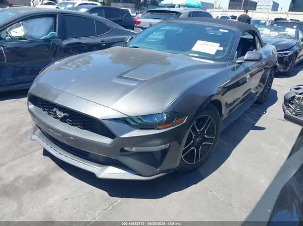 1FATP8UH1L5113377 2020 FORD MUSTANG - Image 2