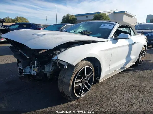 1FATP8UH1L5114464 2020 FORD MUSTANG - Image 2