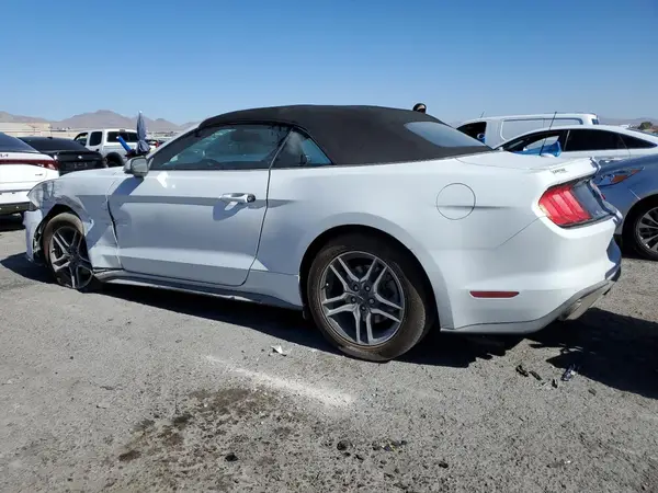 1FATP8UH1L5125898 2020 FORD MUSTANG - Image 2