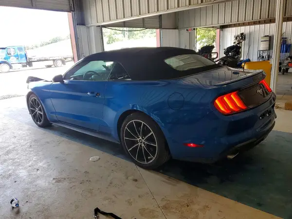 1FATP8UH1L5147464 2020 FORD MUSTANG - Image 2