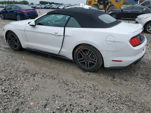 1FATP8UH1L5185468 2020 FORD MUSTANG - Image 2