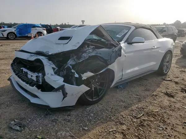 1FATP8UH1M5101893 2021 FORD MUSTANG - Image 1