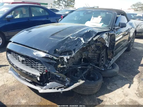 1FATP8UH1M5107287 2021 FORD MUSTANG - Image 2