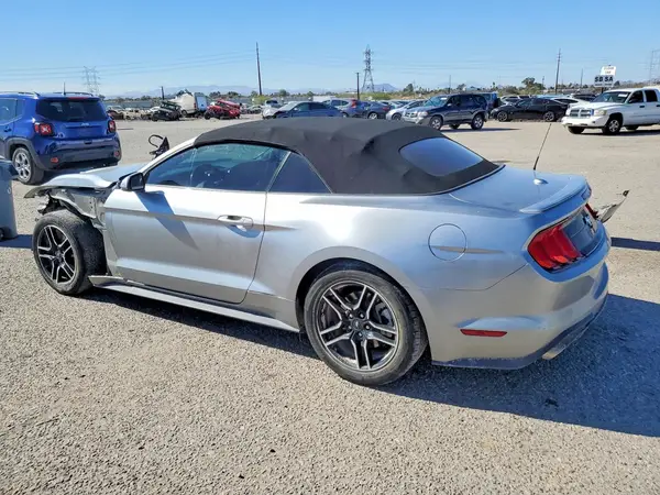 1FATP8UH1M5107628 2021 FORD MUSTANG - Image 2