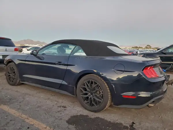 1FATP8UH1M5108939 2021 FORD MUSTANG - Image 2