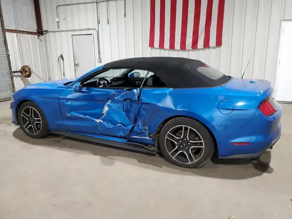 1FATP8UH1M5116183 2021 FORD MUSTANG - Image 2
