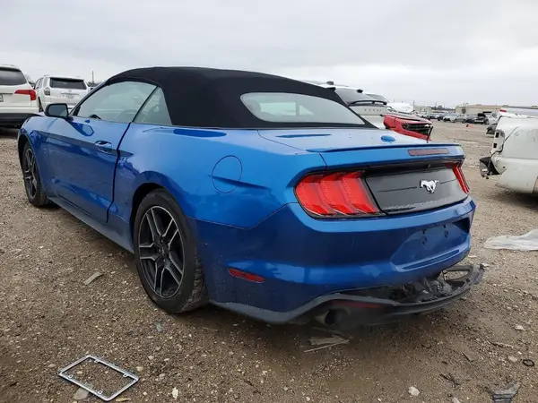 1FATP8UH1M5120959 2021 FORD MUSTANG - Image 2