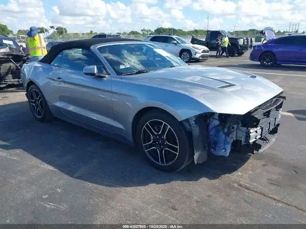 1FATP8UH1N5101149 2022 FORD MUSTANG - Image 1