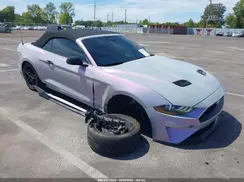 1FATP8UH1N5101555 2022 FORD MUSTANG