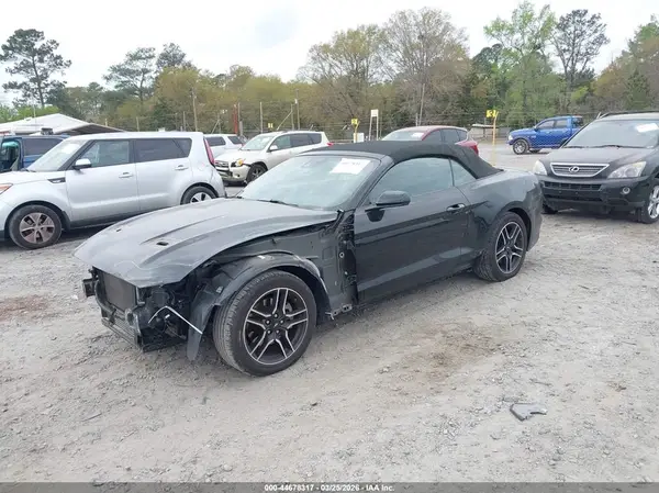 1FATP8UH1N5103211 2022 FORD MUSTANG - Image 2