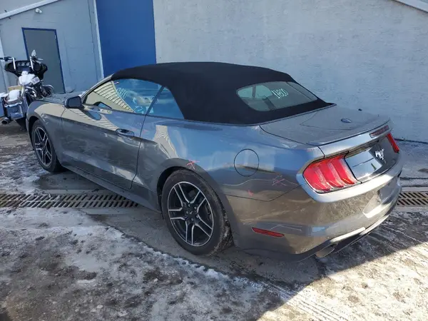 1FATP8UH1N5103774 2022 FORD MUSTANG - Image 2
