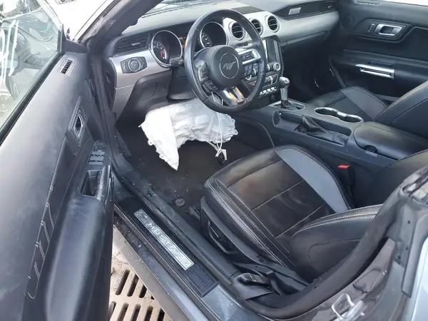 1FATP8UH1N5103774 2022 FORD MUSTANG - Image 8
