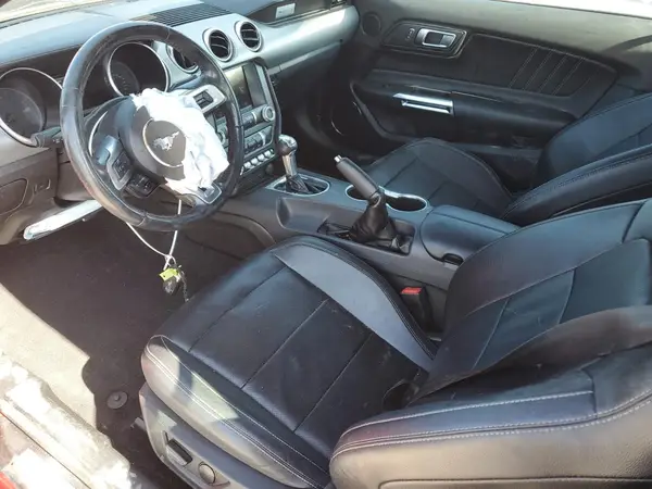 1FATP8UH1N5124303 2022 FORD MUSTANG - Image 8