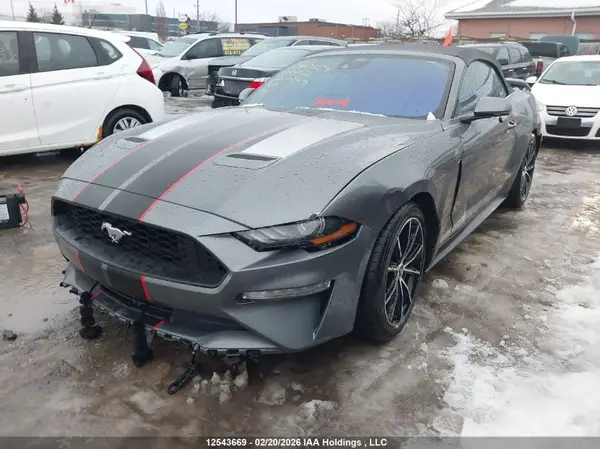 1FATP8UH1N5125452 2022 FORD MUSTANG - Image 2