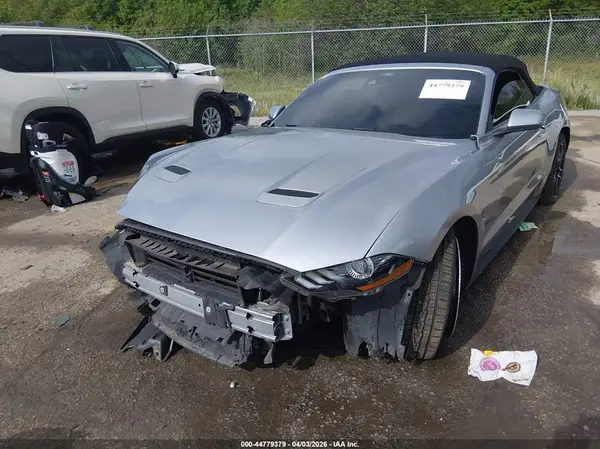 1FATP8UH1P5102448 2023 FORD MUSTANG - Image 2