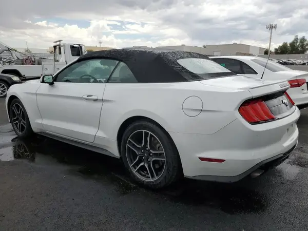 1FATP8UH1P5103731 2023 FORD MUSTANG - Image 2