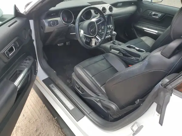 1FATP8UH1P5110775 2023 FORD MUSTANG - Image 8