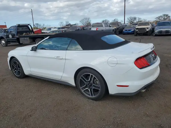 1FATP8UH1P5111070 2023 FORD MUSTANG - Image 2