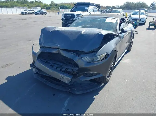 1FATP8UH2G5231914 2016 FORD MUSTANG - Image 2