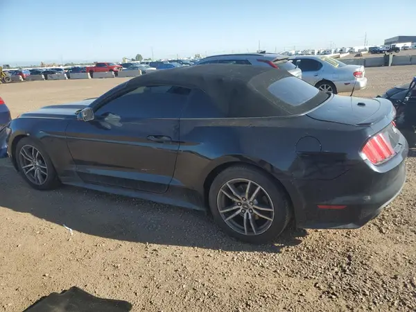 1FATP8UH2G5274617 2016 FORD MUSTANG - Image 2