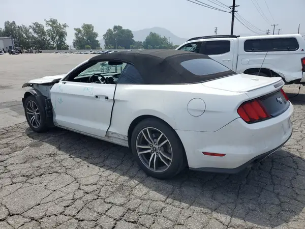 1FATP8UH2G5275007 2016 FORD MUSTANG - Image 2
