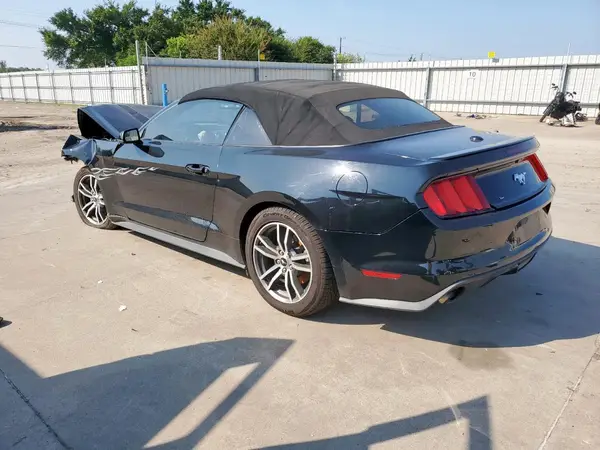 1FATP8UH2G5275038 2016 FORD MUSTANG - Image 2