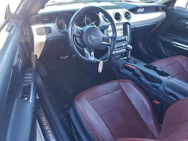 1FATP8UH2G5282135 2016 FORD MUSTANG - Image 8