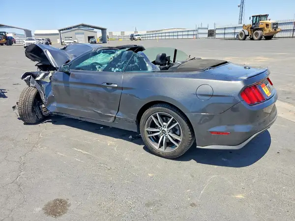 1FATP8UH2G5291627 2016 FORD MUSTANG - Image 2