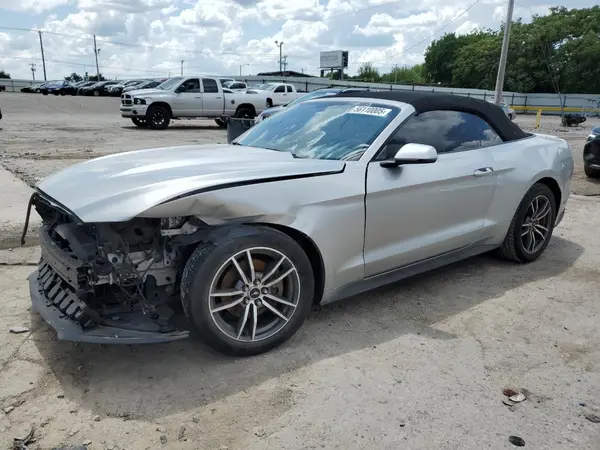 1FATP8UH2G5295645 2016 FORD MUSTANG - Image 1