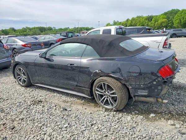 1FATP8UH2G5307504 2016 FORD MUSTANG - Image 2