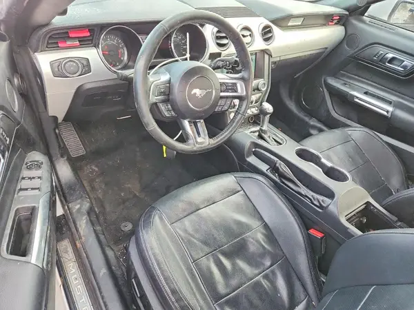 1FATP8UH2H5218081 2017 FORD MUSTANG - Image 8