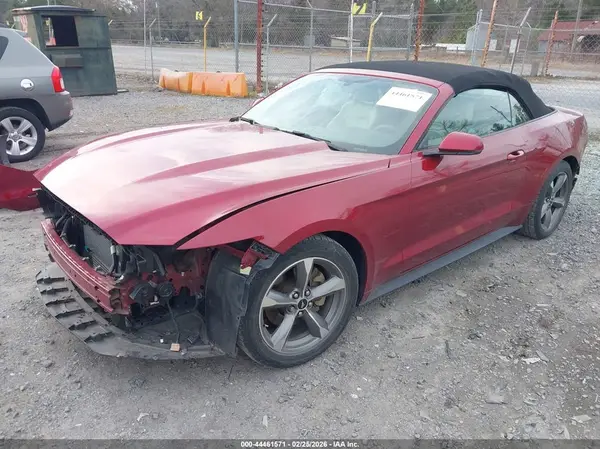 1FATP8UH2H5224799 2017 FORD MUSTANG - Image 2