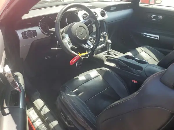 1FATP8UH2H5254305 2017 FORD MUSTANG - Image 8