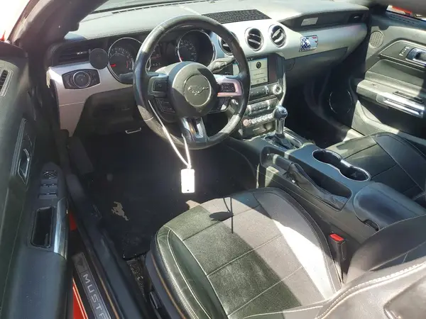 1FATP8UH2H5278104 2017 FORD MUSTANG - Image 8